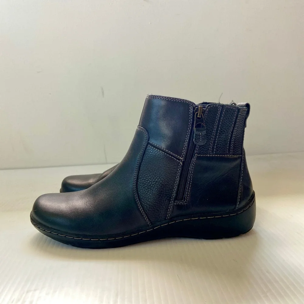 Clarks Cora Grace Ankle Booties Black Leather Womens 8.5 M